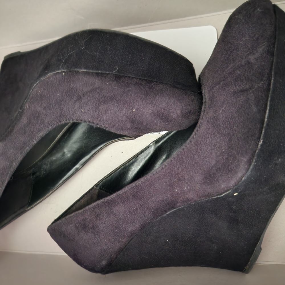 Elegant Black Suede Women's Wedge Shoes